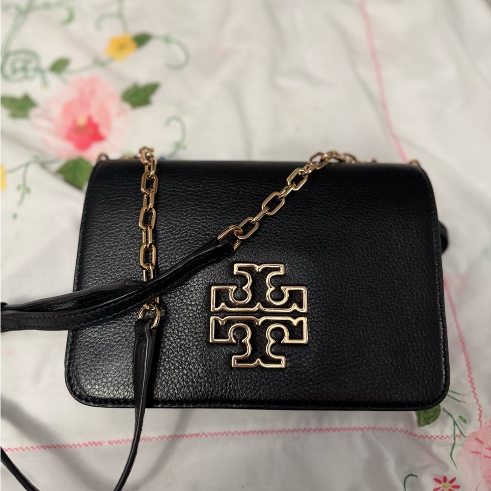Tory Burch Black Britten Cross Body .. Dust bag included !